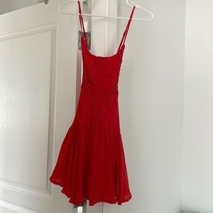Selfie Leslie red mini dress
